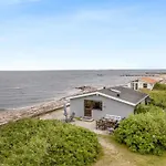 Signhild - 5m To The Fjord By Interhome