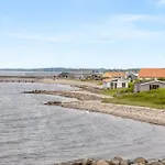 Signhild - 5m To The Fjord By Interhome *