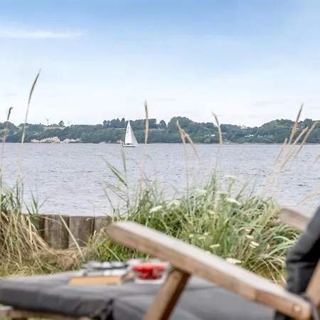 Dom wakacyjny Signhild - 5m To The Fjord By Interhome