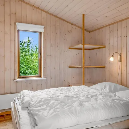 Dom wakacyjny Signhild - 5m To The Fjord By Interhome Farsø